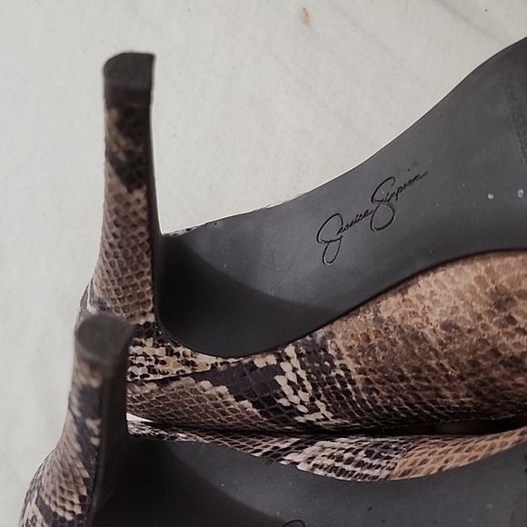 Jessica Simpson Parisah Snake Skin Print - Picture 7 of 7